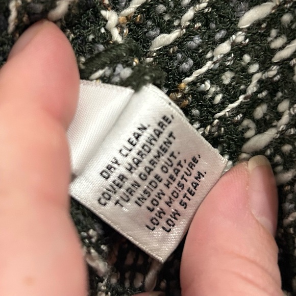 St. John tweed blazer with gold buttons / St. John green suit jacket / Size 8 - Picture 8 of 9